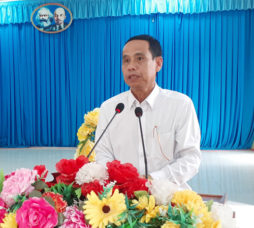 Trung tâm dịch vụ việc làm tỉnh Trà Vinh tư vấn, giải quyết việc làm cho hơn 160 lao động tại huyện Cầu Ngang