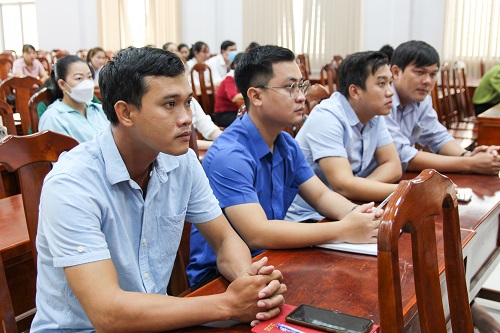 Trung tâm Chính trị thị xã Duyên Hải khai giảng lớp Sơ cấp Lý luận Chính trị khóa I năm 2022
