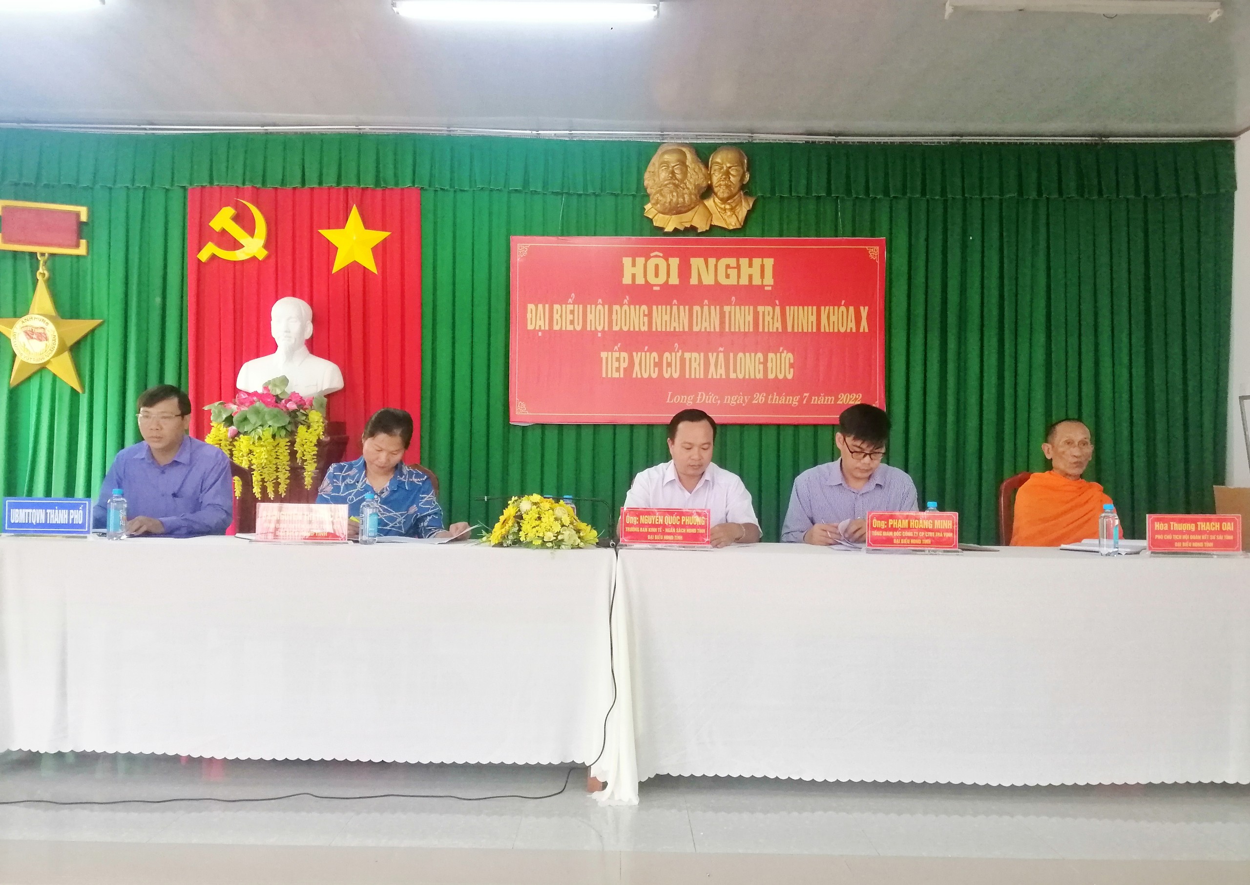 Đại biểu Hội đồng nhân dân tỉnh Trà Vinh khoá X tiếp xúc cử tri trên địa bàn thành phố Trà Vinh sau kỳ họp thứ 5